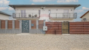 Duplex nou în Cartierul Izvor – 4 camere, terasă și curte generoasă