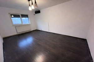 Apartament 3 camere decomandat, 71.84 mp, zona 1 Mai - imagine 2