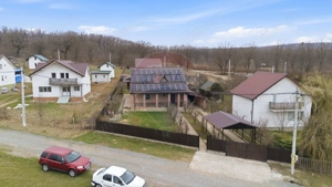 Casă / Vilă cu 5 camere de vânzare