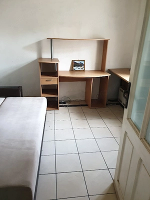 de inchiriat camera in vila