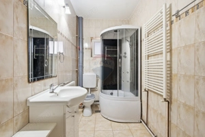 Casa/Vila cu 5 camere Dobrovat Iasi 1000mp teren - imagine 8