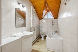 Casa/Vila cu 5 camere Dobrovat Iasi 1000mp teren - imagine 11