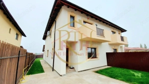 Oferim spre inchiriere casa-duplex cu 4 camere,3 bai,Dumbravita,aproape de Lidl