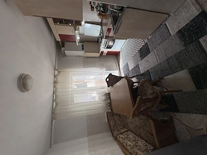 Apartament 2 camere ,spațios , luminos , vecini foarte buni - imagine 7