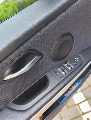 Bmw E90 318i 2.0  2011  - imagine 14