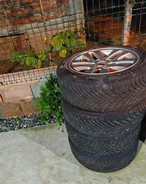 Bmw E90 318i 2.0  2011  - imagine 20