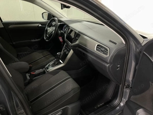 Volkswagen T-Roc - imagine 9