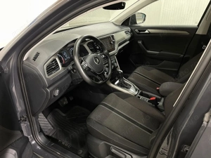Volkswagen T-Roc - imagine 5