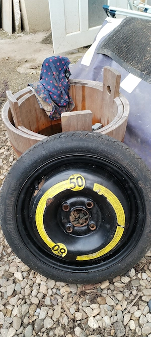 Vând roată de rezerva vvw polo 2000 2005  - imagine 5