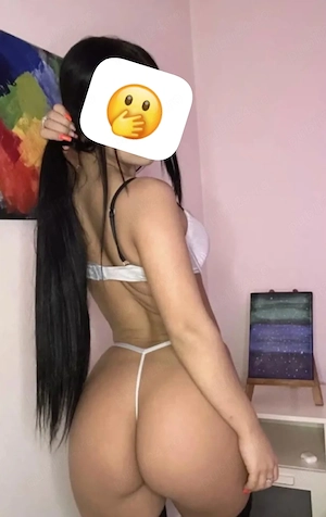 buna sunt casandra fac și deplasări la tine sau hotel sexy servicii lux fără grabă
