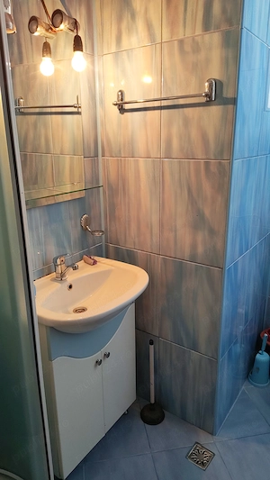 Apartament 2 camere de vânzare   poziție excelentă, aproape de centru - imagine 3