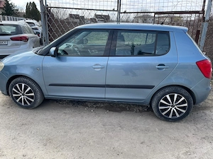 Skoda Fabia 1.2 HTP benzina  - imagine 3
