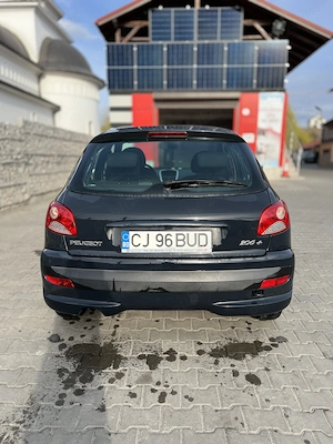 De vânzare Peugeot 206+ An 2009  1360 cmc benzina - imagine 3