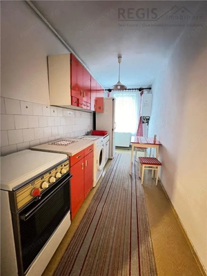 Vanzare apartament 2 camere - Astra, strada Cocorului - imagine 4