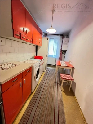 Vanzare apartament 2 camere - Astra, strada Cocorului - imagine 2