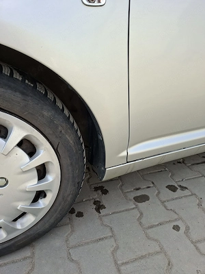 Toyota Avensis T25  - imagine 4