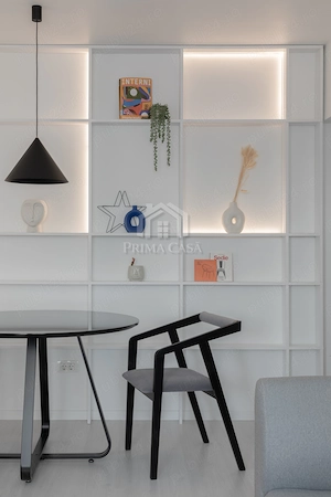 Apartament de inchiriat   zona N. Balcescu   finisaje de lux   totul nou   Chirie: 700  luna  - imagine 14