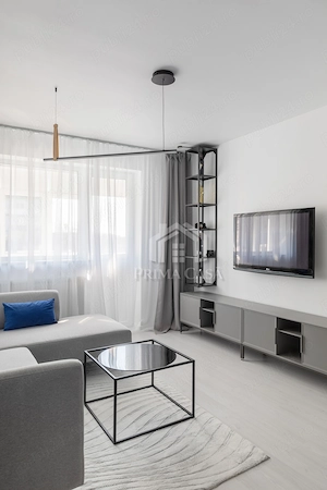 Apartament de inchiriat   zona N. Balcescu   finisaje de lux   totul nou   Chirie: 700  luna  - imagine 7