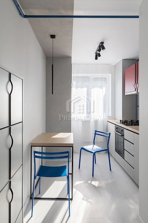 Apartament de inchiriat   zona N. Balcescu   finisaje de lux   totul nou   Chirie: 700  luna  - imagine 16