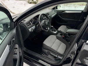 Vw Jetta   Hybrid   2014   euro 6   - imagine 8