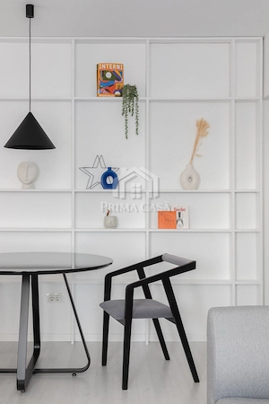 Apartament de inchiriat   zona N. Balcescu   finisaje de lux   totul nou   Chirie: 700  luna  - imagine 13