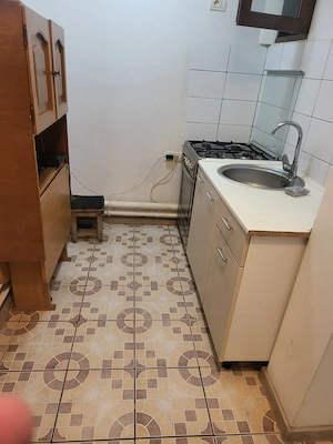 Inchiriez garsoniera 