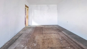 Garsonieră 31 mp + balcon | Etaj 3/10 | Ideal investiție / renovare - imagine 3