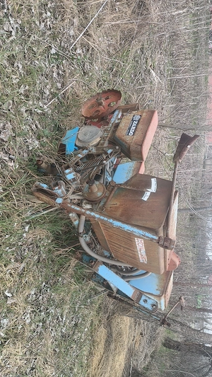 Vând semănătoare monosem 4 rânduri  - imagine 3