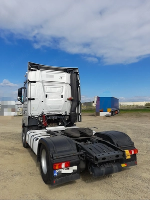  Mercedes  Actros  mp4   - imagine 5