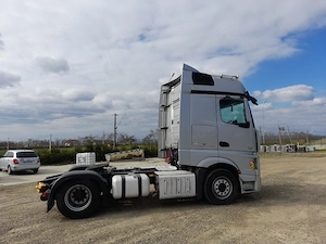  Mercedes  Actros  mp4   - imagine 3