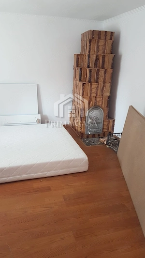 Casa in comuna Merei (12km de Buzau; 5km de A7)   teren 1000mp, deschidere 15m   Pret: 39.000  neg.  - imagine 3