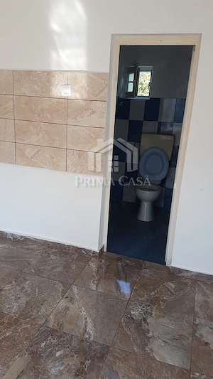 Casa in comuna Merei (12km de Buzau; 5km de A7)   teren 1000mp, deschidere 15m   Pret: 39.000  neg.  - imagine 9