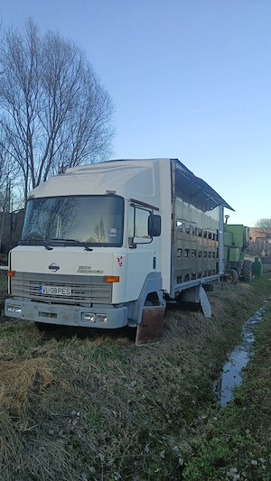 Vând Nissan Apicol 3,5 tone - imagine 2