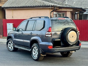 Toyota Land Cruiser J12 d, 4x4, 8 locuri - imagine 4