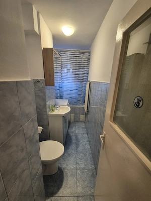 Închiriez 2 camere Lunca