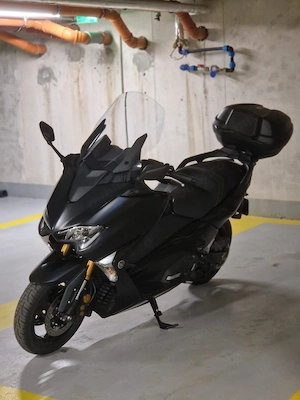 Vând Yamaha T-Max 530 DX (Deluxe) - imagine 4