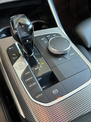 Bmw 320d Xdrive - imagine 17