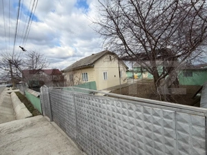 Casa batraneasca , renovabila , 1586 mp teren , Dumbraveni Suceava 