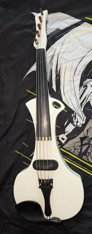 Vioara electrica 5 corzi (zeta,yamaha,cantini)