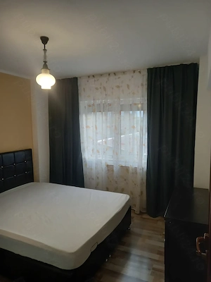 Închiriez apartament  - imagine 3