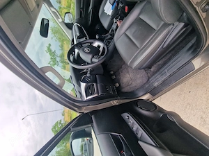 Toyota Hilux 4x4 an 2 km, 2.4D-150Cp, 31.500euro, utilitara - imagine 10