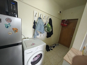 Vand apartament cu 2 camere, in Hunedoara, zona OM (potcoava) 57000 Eur Neg - imagine 3