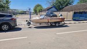 Glastron SSV 144 cu motor Suzuki 65cp