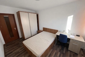 camera, inchiriez camera pentru o fata