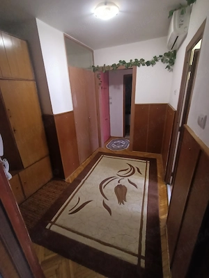 Cu Centrala,300 E,Soarelui-In Spate la fostul Billa,Decomandat,Langa Spitalul Județean,Liber Acum - imagine 4