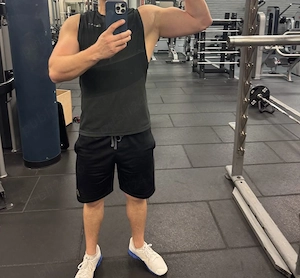 Caut fată femeie pentru comunicare plăcută și întâlniri