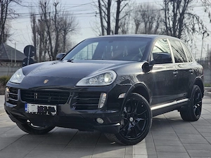 Porsche Cayenne 4.8i v8 GTS - imagine 2