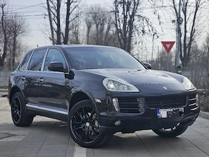 Porsche Cayenne 4.8i v8 GTS - imagine 3