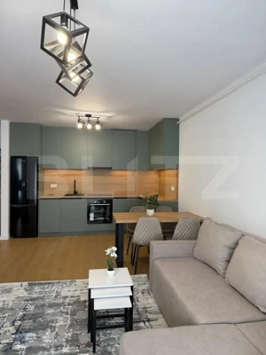 Apartament lux 2 camere 45 mp, terasa 8.50 mp, etaj intermediar, garaj, Eroilor - imagine 2