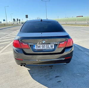 BMW Seria 5; 525d xDrive - imagine 5